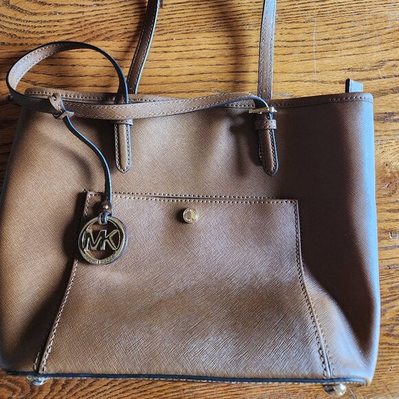 Brown Michael Kors purse with feet - Picture 3 of 3